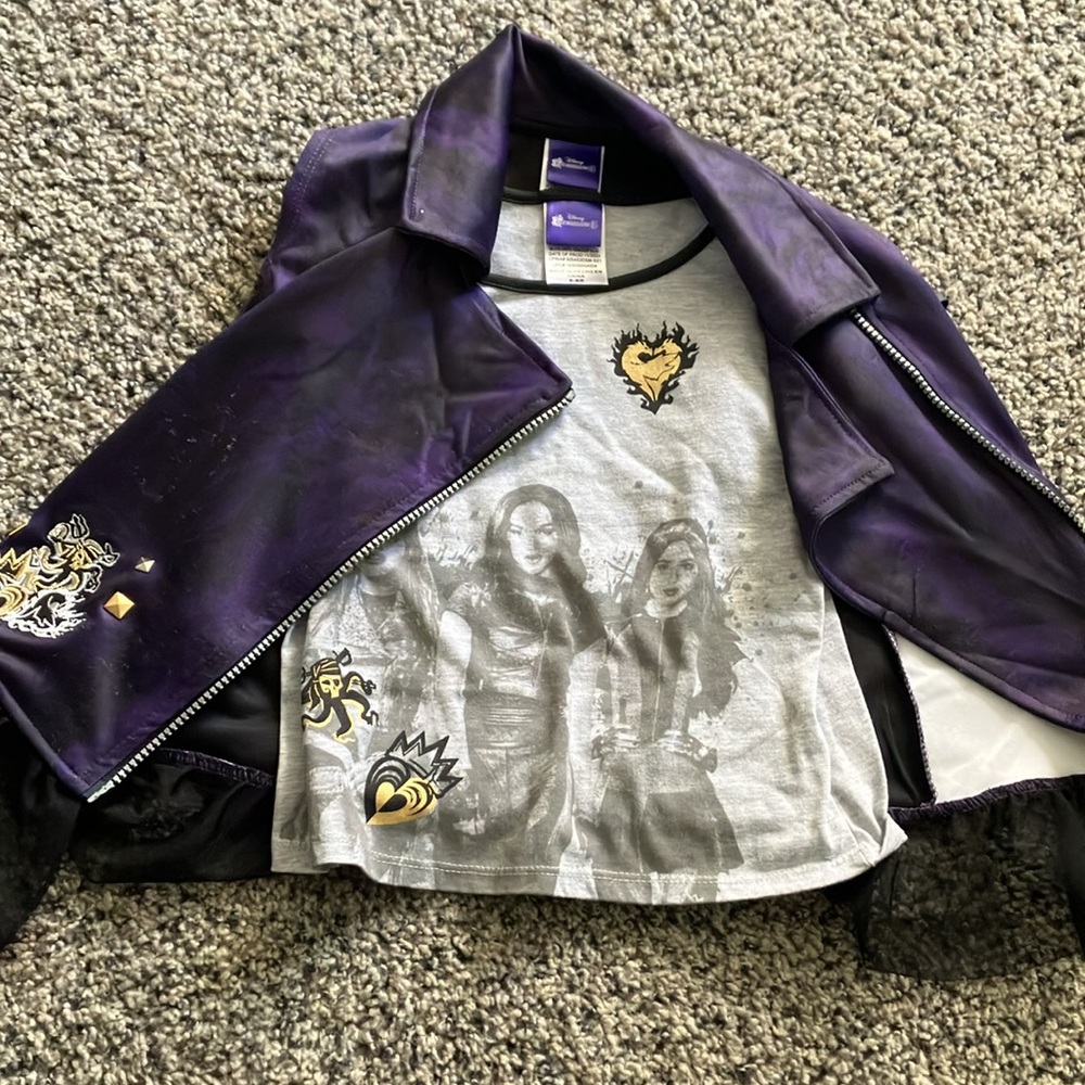 Disney Descendants Tee